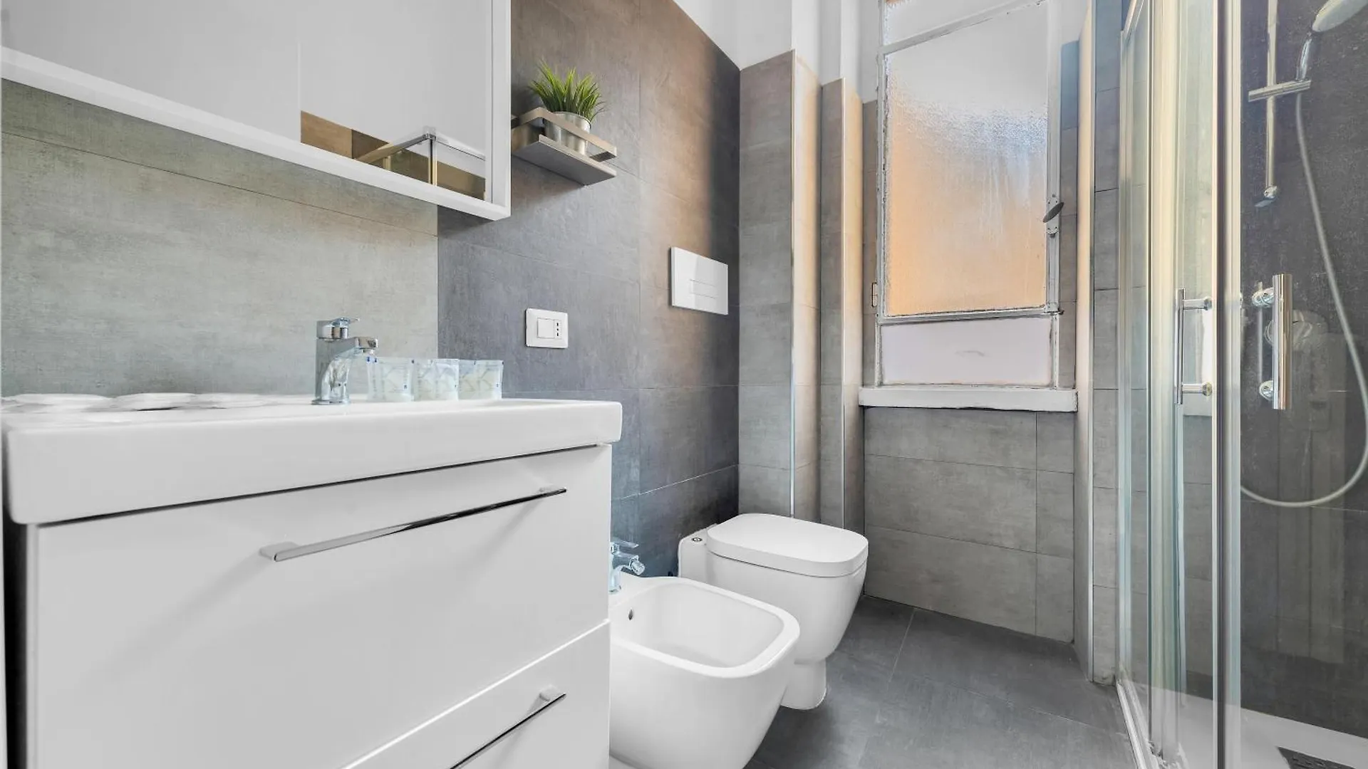 Mo117 -Loreto- Duomo-Large - View Of Milan - Apartment